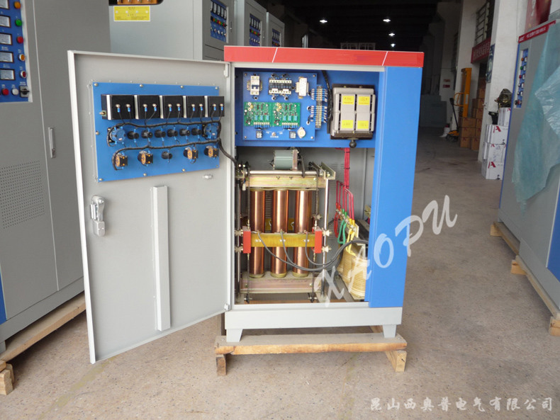 SBW-50KVA三相全自動補償式380V電力工業穩壓器柜