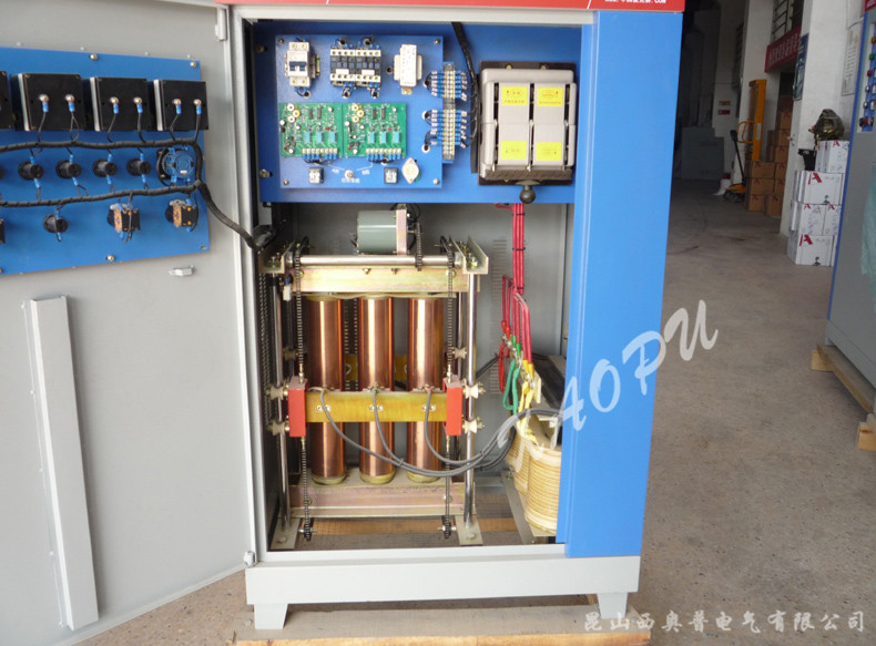 SBW-50KVA三相全自動補償式380V電力工業穩壓器柜
